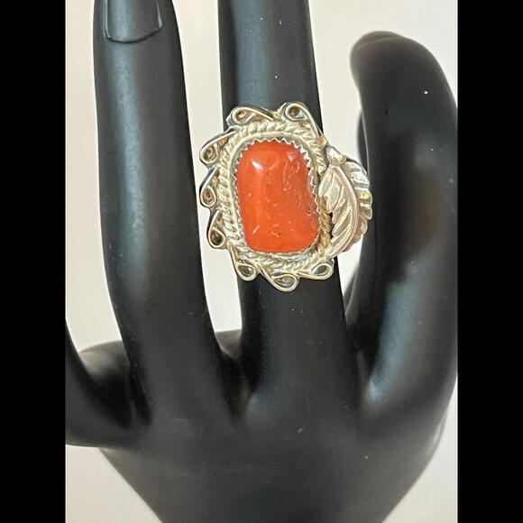 Rare Vintage Navajo Natural Coral Sterling Silver Ring